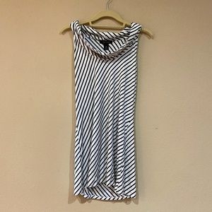 White House Black Market Scoop Neck Tunic